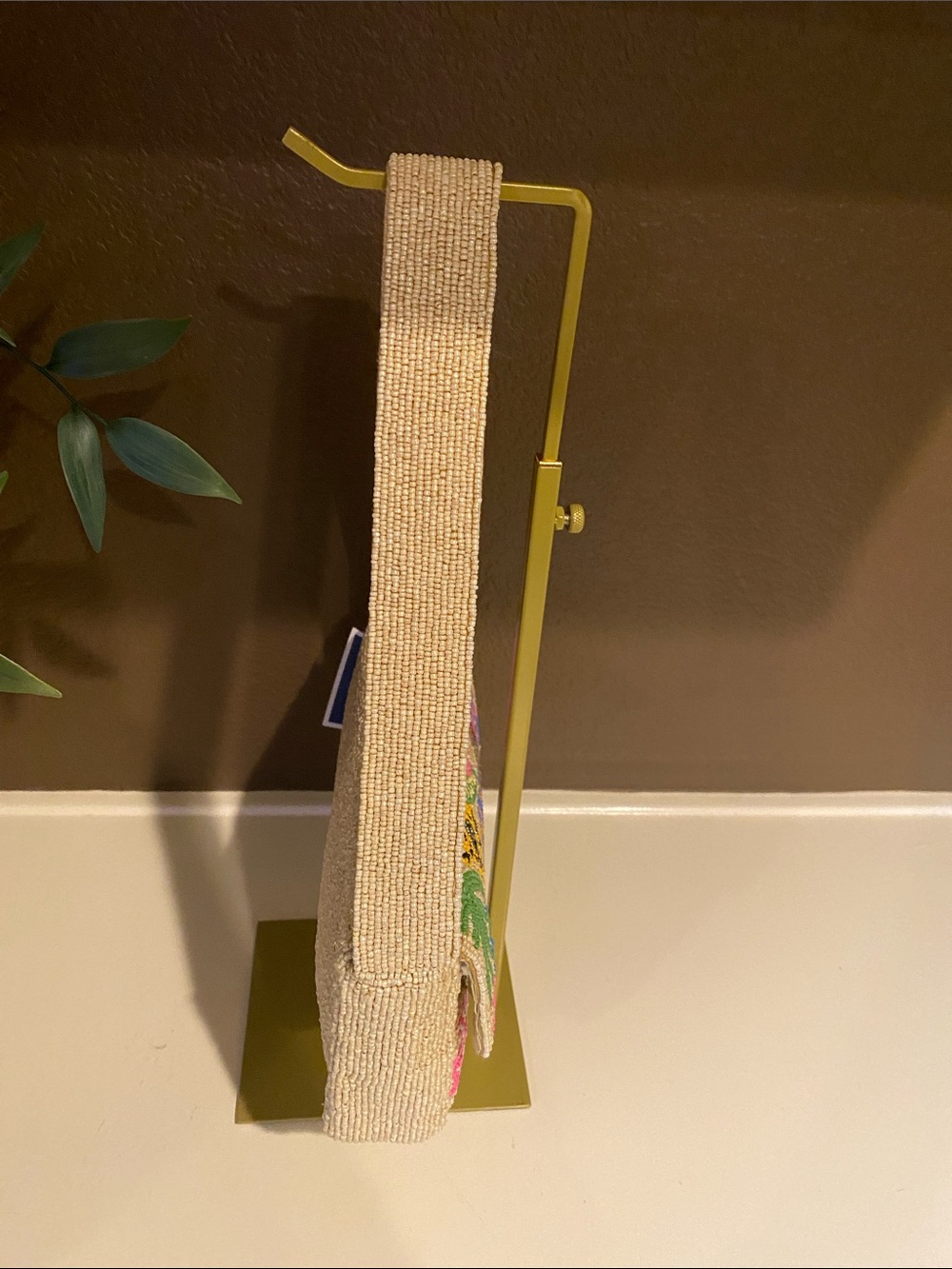 Tjmaxx American and Beaded Tropical Shoulder Bag - Picture 4 of 9